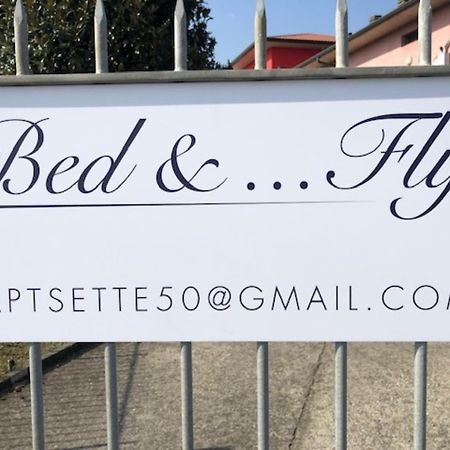 Bed &... Fly Apartment Grassobbio Exterior foto