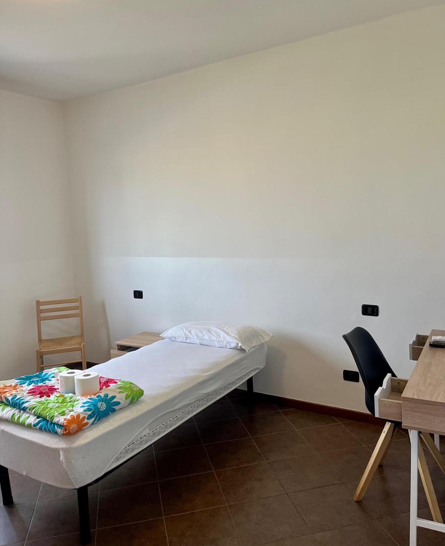 Bed &... Fly Apartment Grassobbio Exterior foto