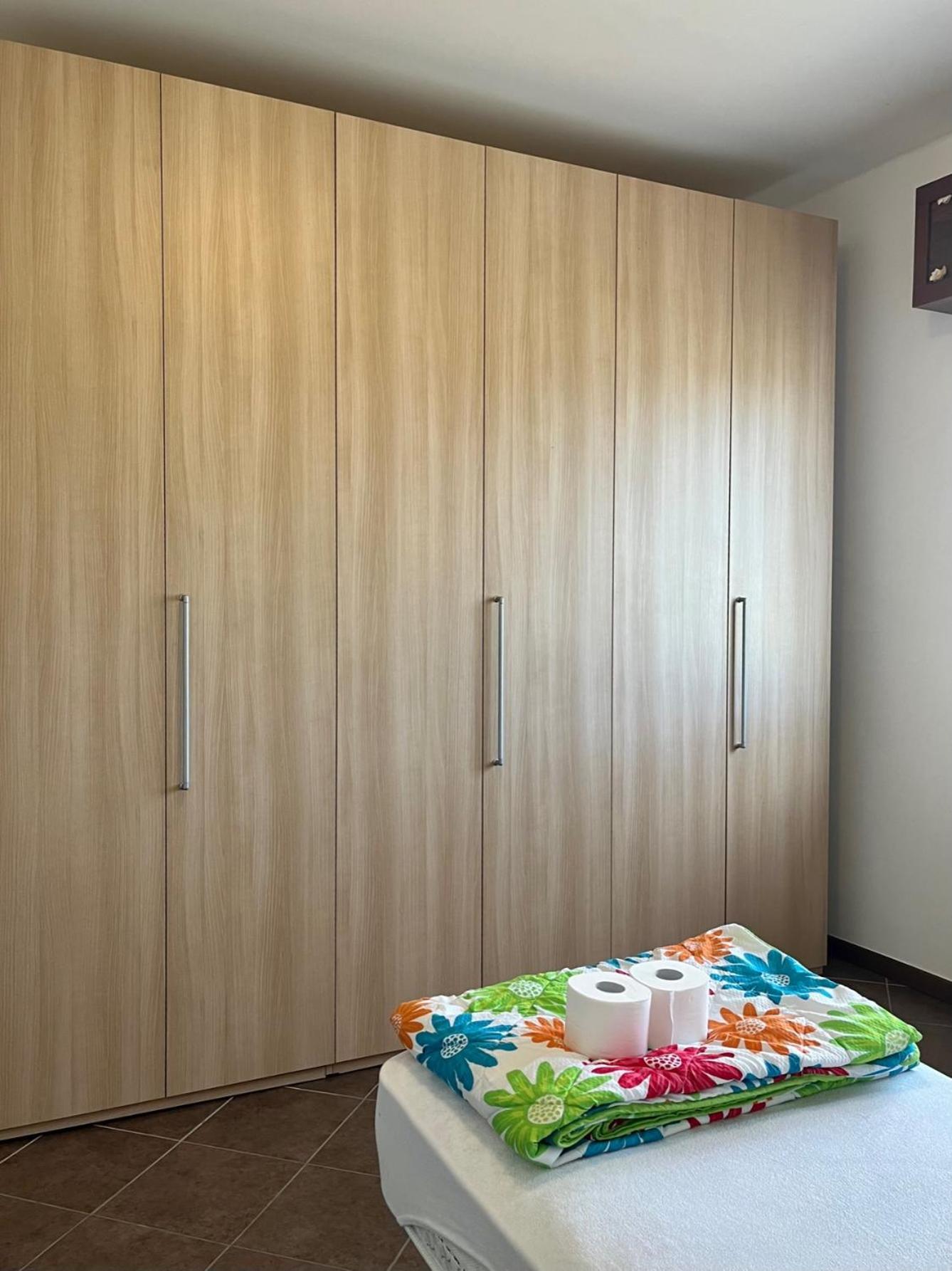 Bed &... Fly Apartment Grassobbio Exterior foto